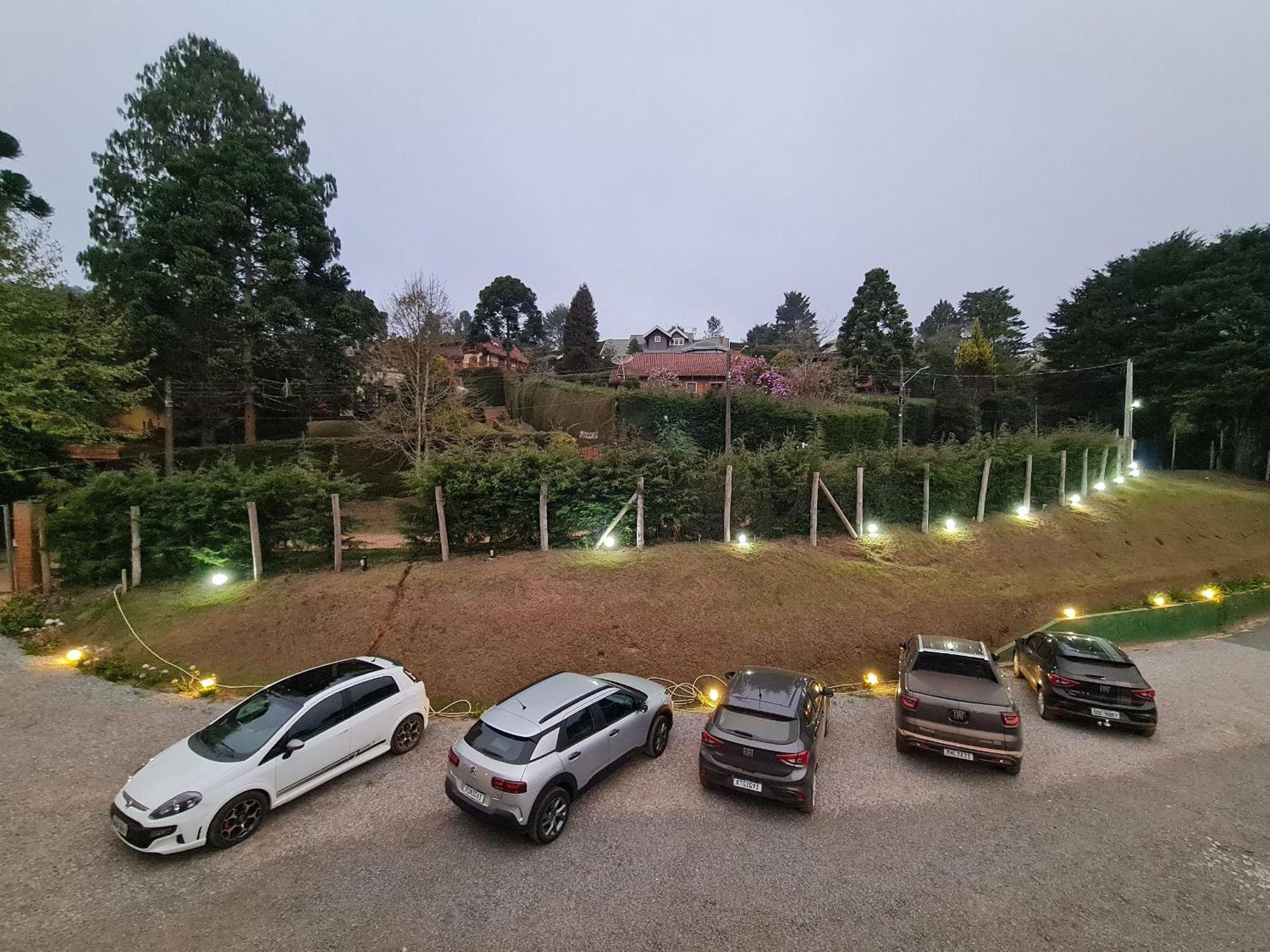 Pousada Chales Da Mantiqueira - Campos do Jordão Exteriör bild